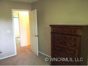27 Foxberry Drive - Photo 10