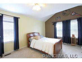 20 Margaret Lane - Photo 12