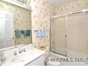 10 BOURNE LANE - Photo 7