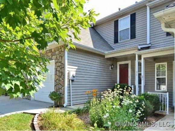 26 WILLOWICK DRIVE