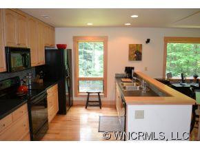 552 Sweetwater Drive - Photo 6
