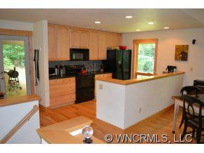552 Sweetwater Drive - Photo 7