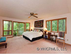 209 HONEYSUCKLE LANE - Photo 9