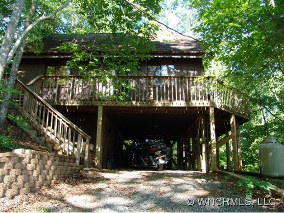 105 Gentle Winds Ln