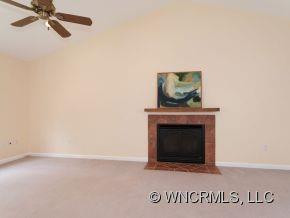 524 Rhododendron Ave - Photo 2