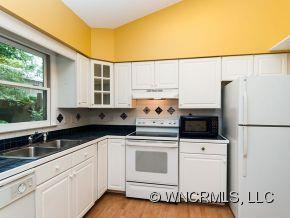 524 Rhododendron Ave - Photo 5