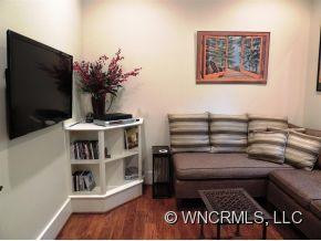 275 Deerwood Drive - Photo 14
