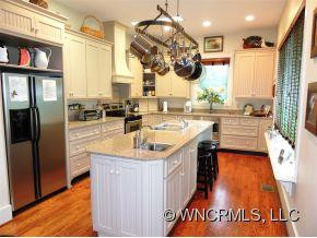 275 Deerwood Drive - Photo 7