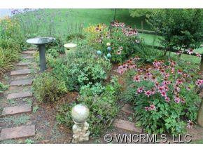 57 Southview Drive - Photo 2