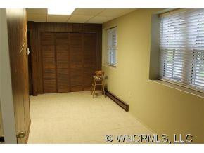 57 Southview Drive - Photo 14