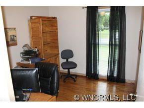 57 Southview Drive - Photo 7