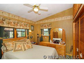 68 & 70 Gillespie - Photo 11