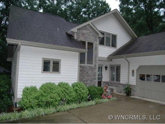 1 SABRINA DRIVE