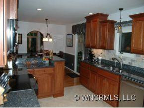 1 SABRINA DRIVE - Photo 6