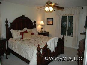 1 SABRINA DRIVE - Photo 10