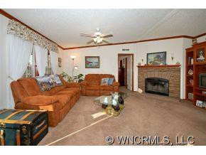253 AMYWOOD LANE - Photo 2
