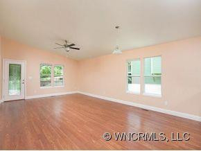 29 FERN STREET - Photo 4