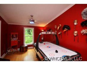 221 Christina Court - Photo 16