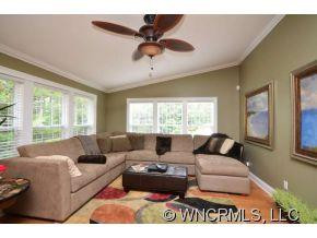 221 Christina Court - Photo 9