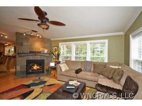 221 Christina Court - Photo 10