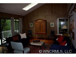 455 Carolina Drive - Photo 8