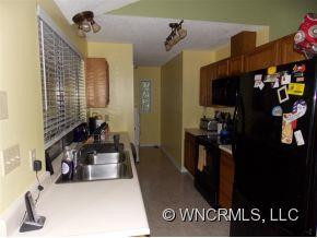 210 Pine Cove Lane - Photo 6
