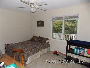 210 Pine Cove Lane - Photo 9