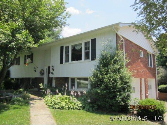 1838 Glenheath Dr