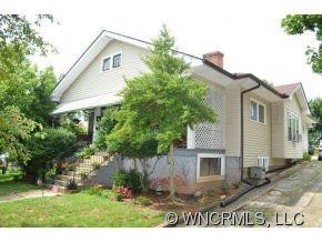 127 Pennsylvania Ave - Photo 2
