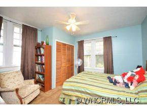 127 Pennsylvania Ave - Photo 15