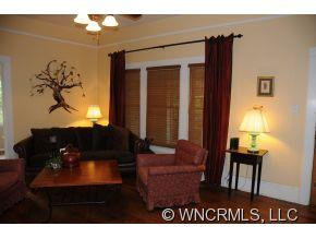 628 WILLOW RD - Photo 8