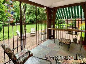 26 EASTWOOD ROAD - Photo 21