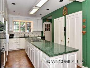 26 EASTWOOD ROAD - Photo 10