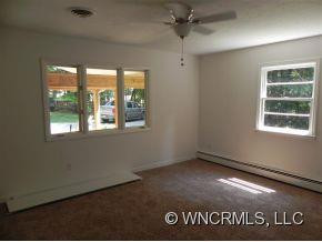 84 Robinson Drive - Photo 8