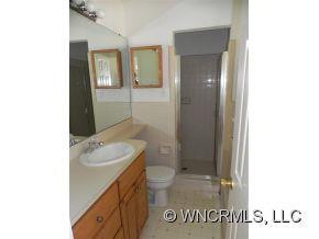 84 Robinson Drive - Photo 10