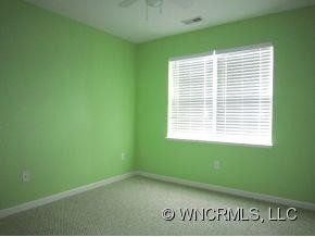 385 Wiltshire Circle - Photo 16