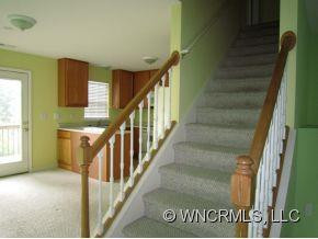 385 Wiltshire Circle - Photo 4