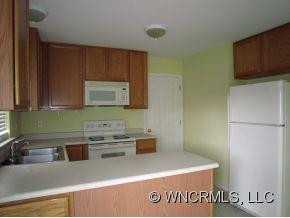 385 Wiltshire Circle - Photo 6