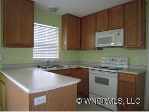 385 Wiltshire Circle - Photo 7