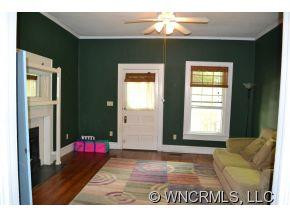 327 Boundary St - Photo 3