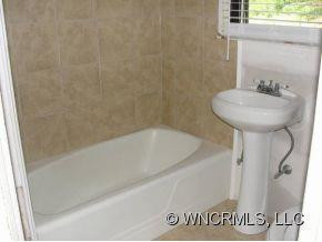 17 EARL ALLEN DRIVE - Photo 8