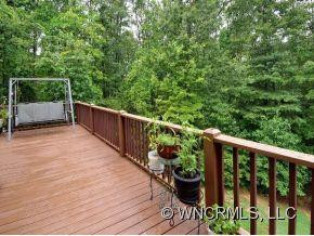 186 NATHAN COURT - Photo 2
