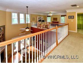186 NATHAN COURT - Photo 13