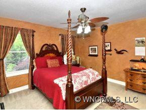 186 NATHAN COURT - Photo 15