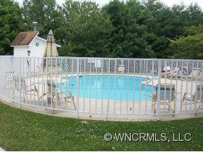 129 Exeter Court - Photo 22