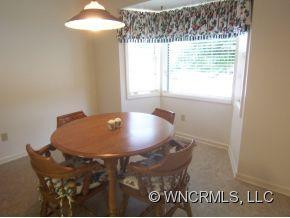129 Exeter Court - Photo 6