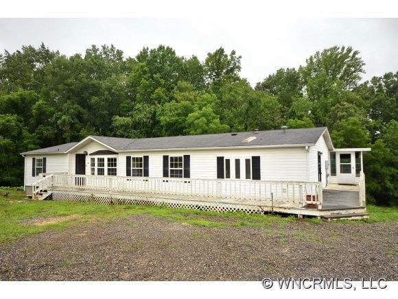 25 Black Walnut Lane