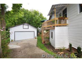 1 COLEMAN AVE - Photo 21
