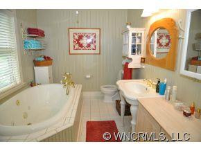 290 Winterberry Drive - Photo 13