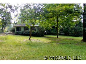 303 Montreat Road - Photo 2